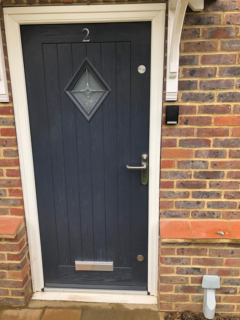 Domestic and commercial locksmiths